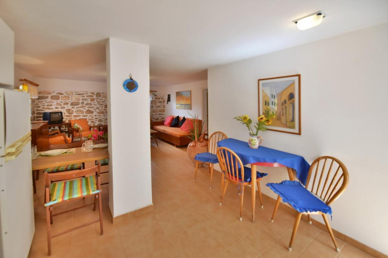 Вилла Options House Идра Экстерьер фото