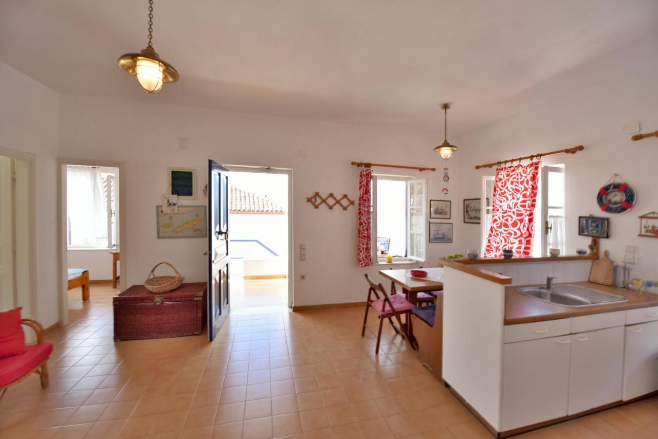 Вилла Options House Идра Экстерьер фото
