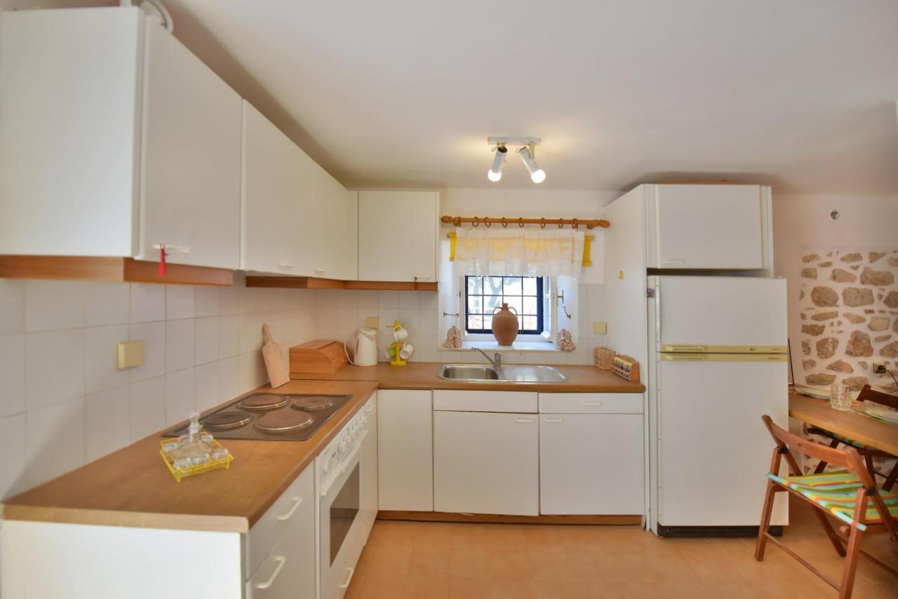 Вилла Options House Идра Экстерьер фото