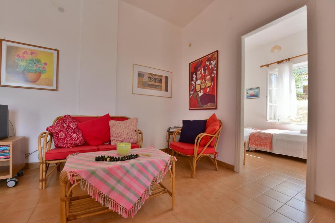 Вилла Options House Идра Экстерьер фото